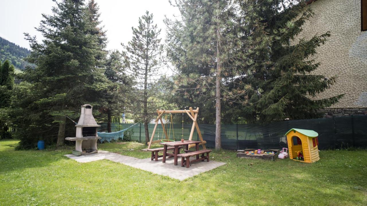 Chata Janosik Terchová エクステリア 写真